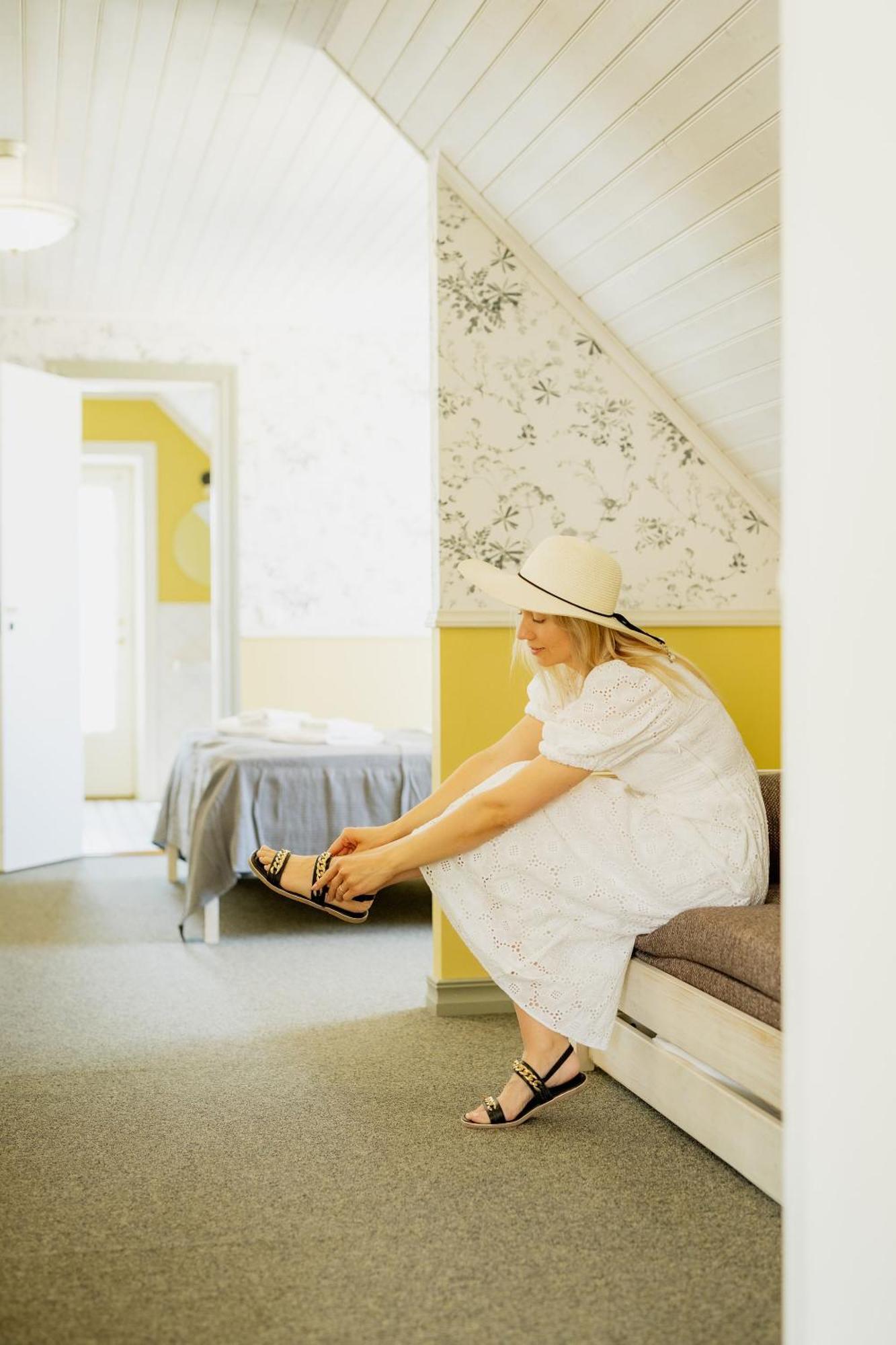 Vanalinna Boutique Hotel Kuressaare Exterior foto