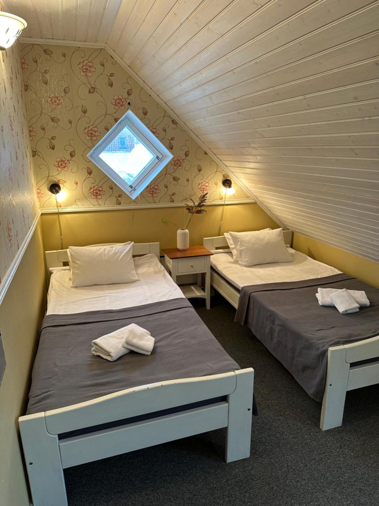 Vanalinna Boutique Hotel Kuressaare Exterior foto
