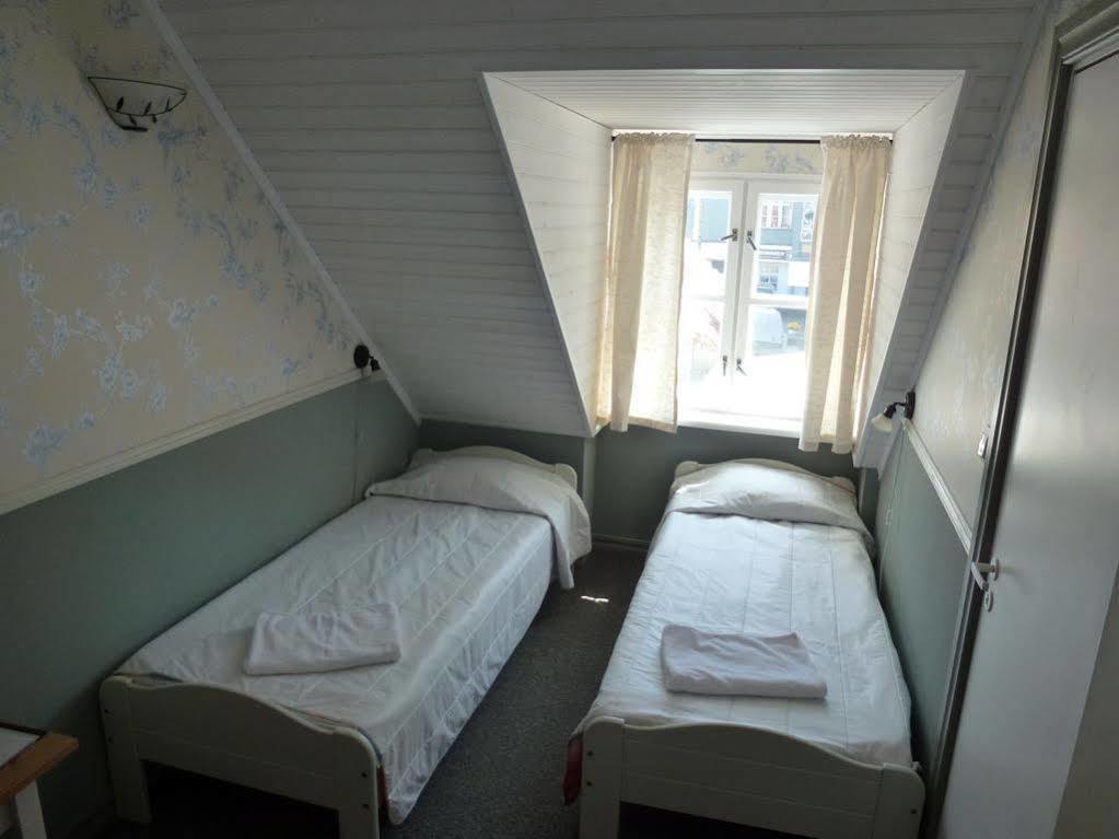 Vanalinna Boutique Hotel Kuressaare Exterior foto
